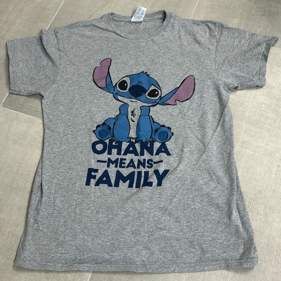 Lilo & Stitch shirt - Picture 1 of 4